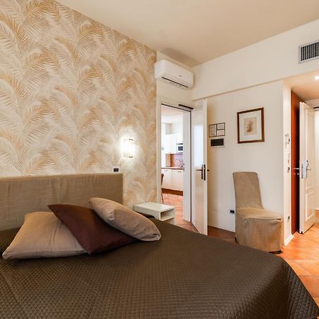Residence Villa Firenze Alassio Luaran gambar