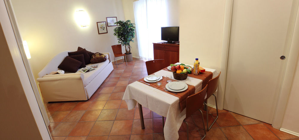 Residence Villa Firenze Alassio Luaran gambar